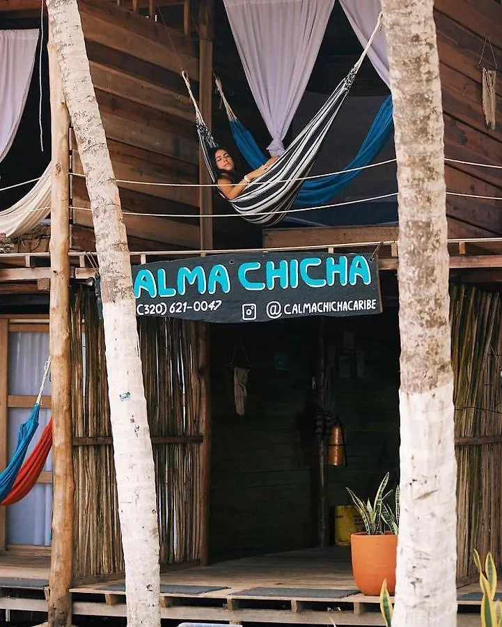 Calma Chicha Hostel Guachaca